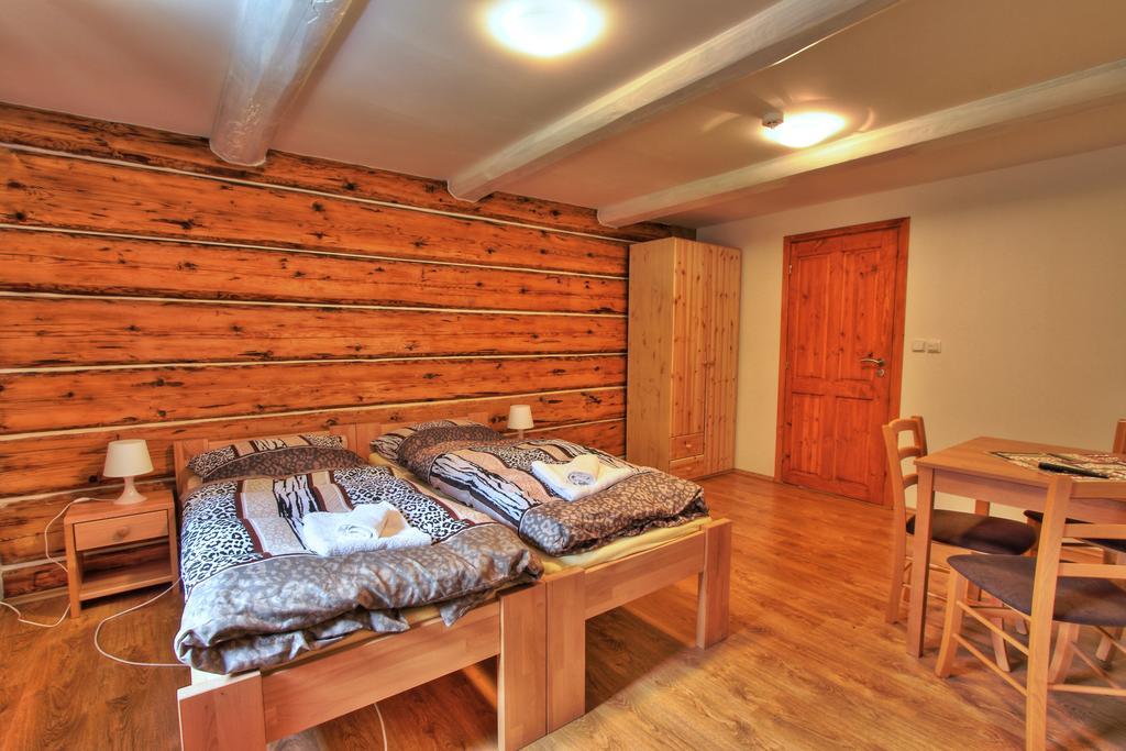 Penzion U Vyhlídky Chřibská Zimmer foto